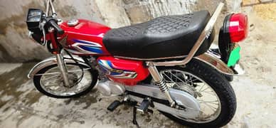 Honda 125. modal 22