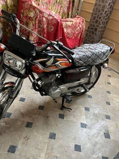 03197176808 whatsapp num. 2022model 125 forsale