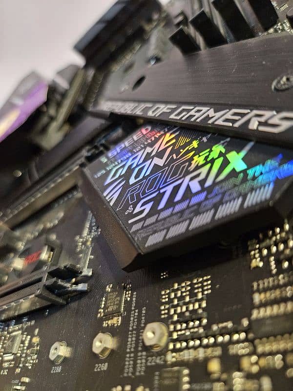 Amd ryzen 5 5600 with Asus Rog Strix X470-FGaming royal gold trident z 3