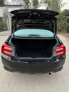 Honda City IVTEC 2018 total ganiune scratch less