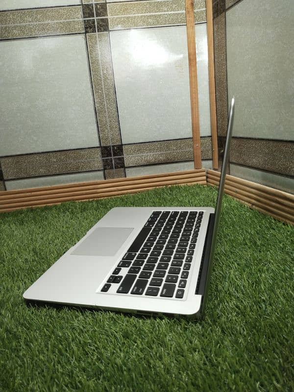 Apple MacBook Air 2017(13.3") 8/256 3
