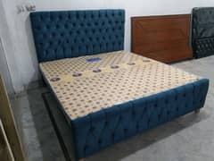 bed set king bed available