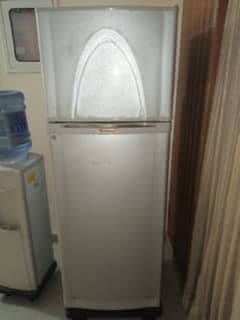 Dawlance fridge for sale
