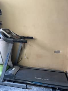 Walk machine