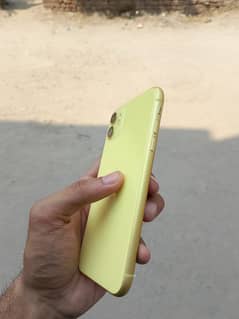 iPhone 11 pta approved 256gb