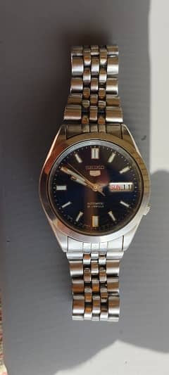 SEIKO 5 Men's Automatic Watch Made in Japan