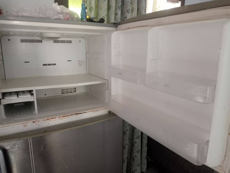 Sanyo kleo no frost refrigerator 4