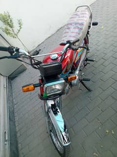 urgent selling my CD70 bike 2019 model