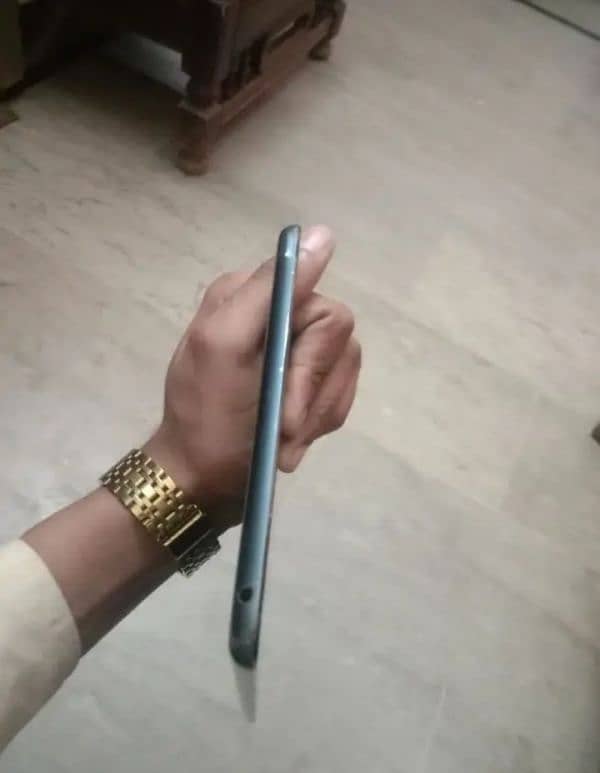 i pad mini 2 10/10 exchange possible with any device 3