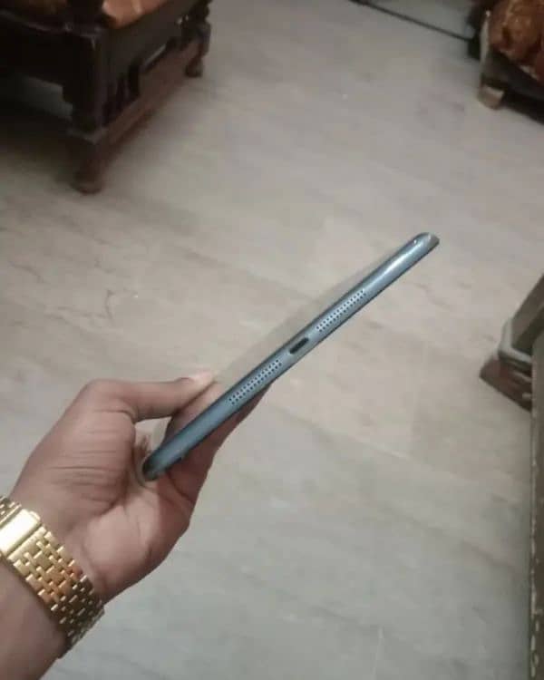 i pad mini 2 10/10 exchange possible with any device 6