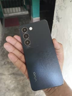 VIVO Y100