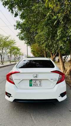 Honda Civic 2018 VTI Oriel UG Red Meter