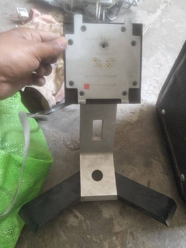 Material Computer 4