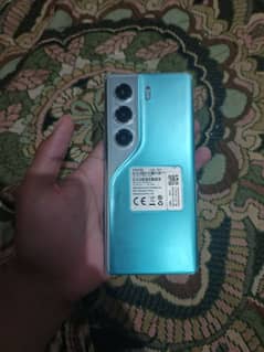 Tecno camon 40 pro