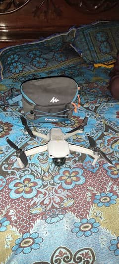 DJI