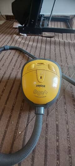 Haier vacuum cleaner- (rarely used)