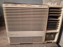 General window ac