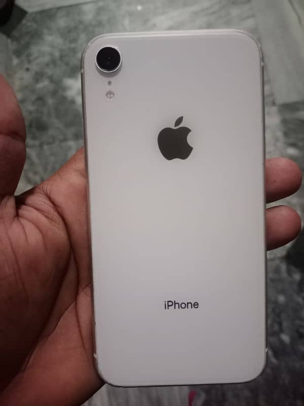 Iphone XR Non PTA Factory Unlock with Box 2