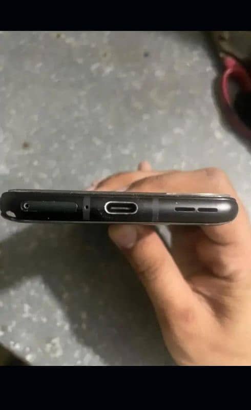 12/256 memory 10/10 condition dual SIM pta 0