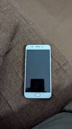 OPPO F1s 4/64gb