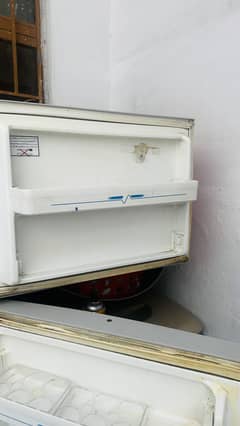 Haier fridge big size