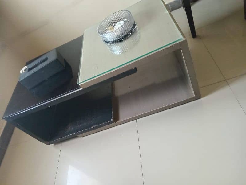 designer table 3
