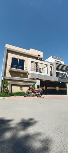 10 Marla Like A Brand New House Available For Sale In Bahria Town Lahore