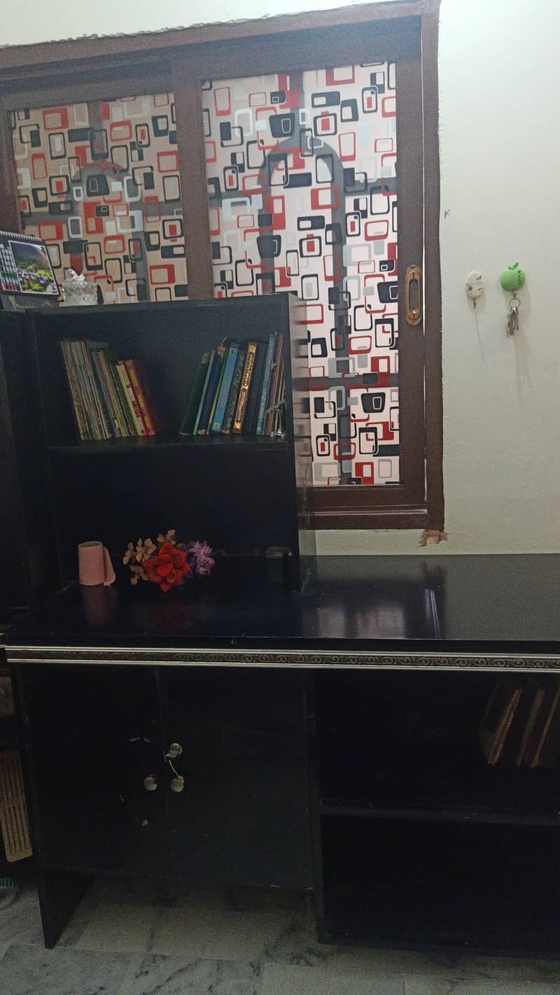 study table with one side shelf 7