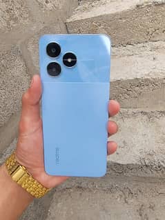 Realme note 50.8gb ram 128 only phone