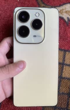 Infinix hote 40