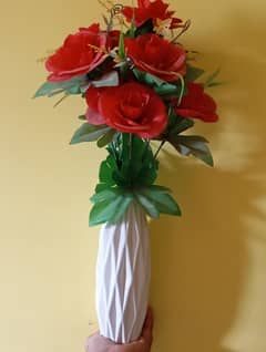 3 vase with flowers