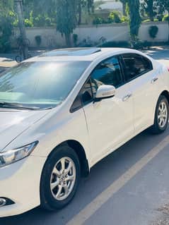 Honda civic vti orial prismatic 2016 full option