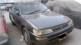 Toyota Corolla XE 2000