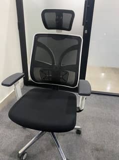 Ergonomic chairs & Desk For Sale in Lahore