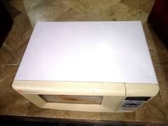 Dawlance Microwave A1 Condition