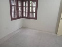 1 kanal outstanding lower portion 3 bedroom in model town link road for rent