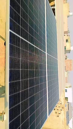2 solor panel 610 wats double glass Canadian with frame