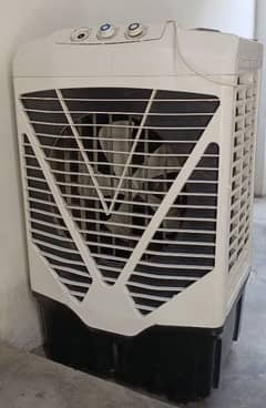 Air Coler full size 220 coper moter ok Condition neo 1 year used