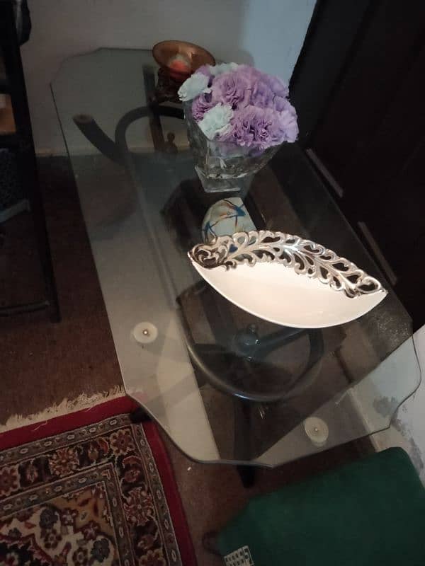 Center Table & 2 side Tables 0