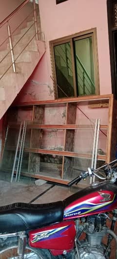 shelves with glass 03214498904