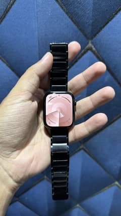 Apple Watch Series 9 45mm 100% Battery Health