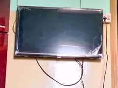 haier LCD 32 inch