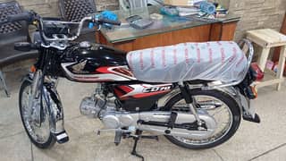 Honda 70 2025 model 1180 Chala hai for pic whatsap dekne kud ana hoga