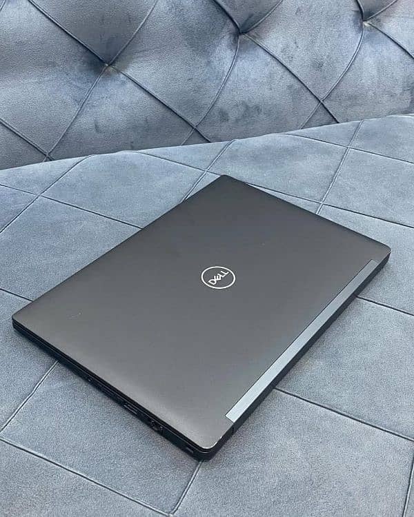 Dell Latitude 7390 [8GB 256GB] Touch Screen / Core i5 8th generation 4