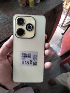 infinix Hot 40i 8+128 available in good condition