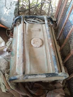 2.5 kw . . generator