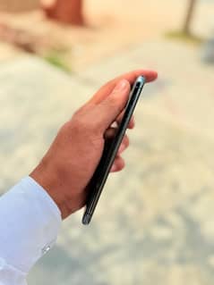 IPhone 11 pro max battery health 77% Storage 256 GB Condition 10/9