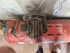 Air compressor for puncture shop
