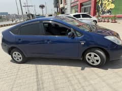 Toyota Prius s pakege