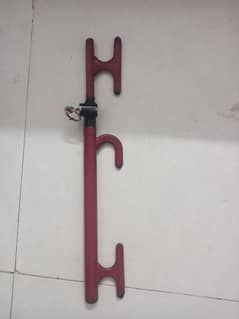 car staring Lock